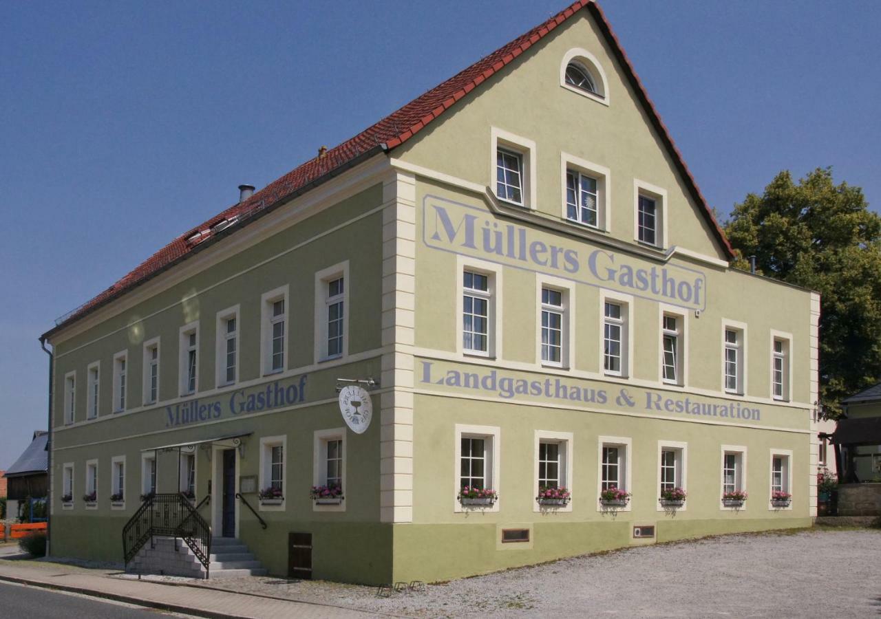 Landgasthaus Müllers Gasthof Radeberg Exterior foto